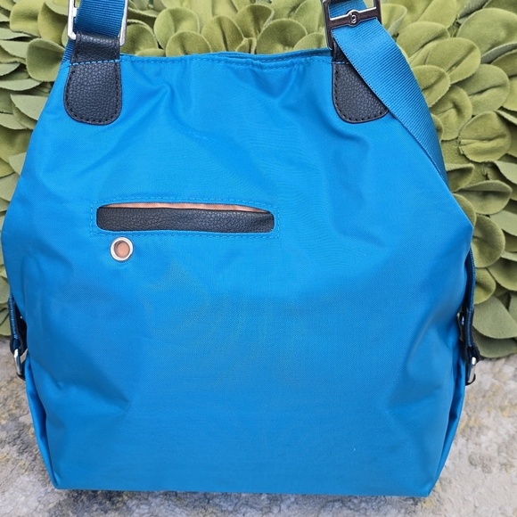 Baggallini Mendoza Convertible Backpack main image 13